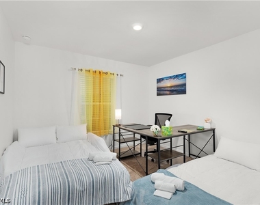 836 Youngreen Drive - Photo Thumbnail 32