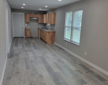 5109 Earline Street - Photo Thumbnail 1