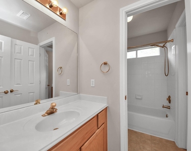 610 Ashley Cove Court - Photo Thumbnail 26