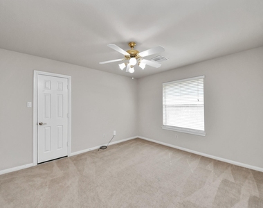 610 Ashley Cove Court - Photo Thumbnail 24