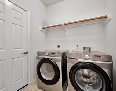 610 Ashley Cove Court - Photo Thumbnail 34