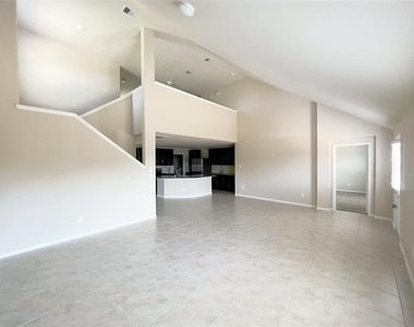 29043 Jacobs River Drive - Photo Thumbnail 8