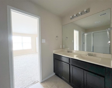 29043 Jacobs River Drive - Photo Thumbnail 12