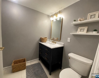 161 Terrace - Photo Thumbnail 11