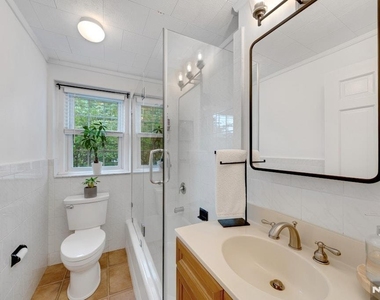 217 Prospect - Photo Thumbnail 11