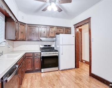 215 Walter - Photo Thumbnail 11