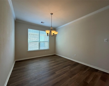 1911 Boren Drive - Photo Thumbnail 16