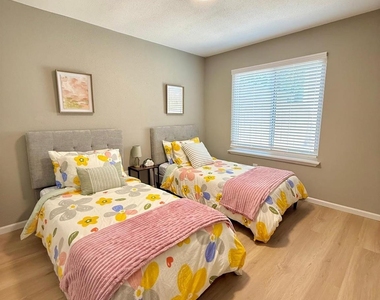6310 Briar Terrace Drive - Photo Thumbnail 22