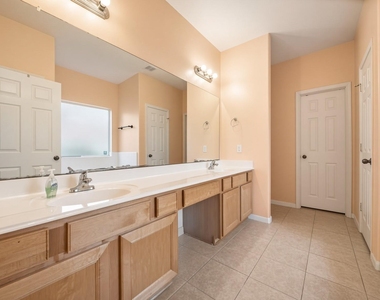 2506 Little Forest Court - Photo Thumbnail 10