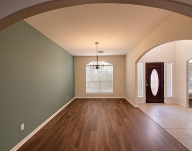 2506 Little Forest Court - Photo Thumbnail 3