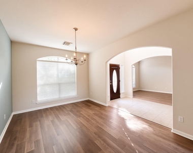 2506 Little Forest Court - Photo Thumbnail 4