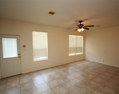 16807 Libson Falls Drive - Photo Thumbnail 5
