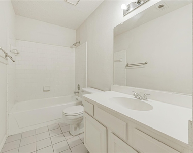 4910 Brownfields Court - Photo Thumbnail 19
