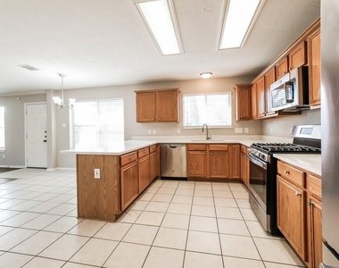 7411 Telico Junction Lane - Photo Thumbnail 4