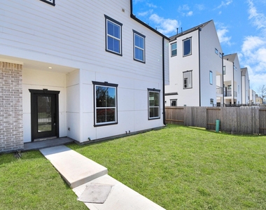 5418 Wheatley Street - Photo Thumbnail 3
