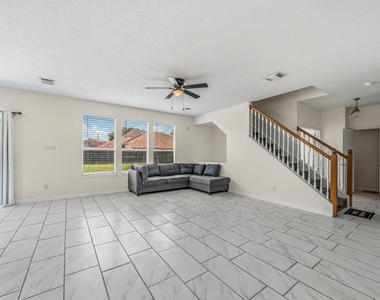 9641 Weldridge Drive - Photo Thumbnail 6