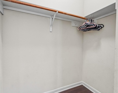 9641 Weldridge Drive - Photo Thumbnail 26