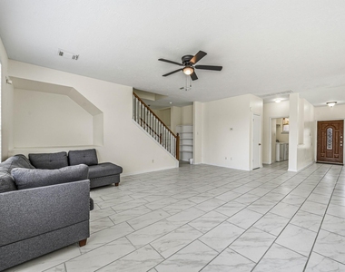 9641 Weldridge Drive - Photo Thumbnail 7