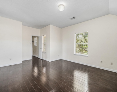 9641 Weldridge Drive - Photo Thumbnail 28