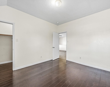 9641 Weldridge Drive - Photo Thumbnail 25