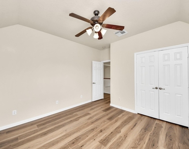 8627 Sweet Pasture Drive - Photo Thumbnail 23