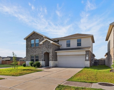 21311 Orono Heights Trail - Photo Thumbnail 1