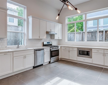 8926 Spring Knoll Forest Drive - Photo Thumbnail 4