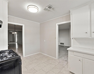 5719 Turtle Creek Road - Photo Thumbnail 21