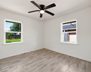 5719 Turtle Creek Road - Photo Thumbnail 14