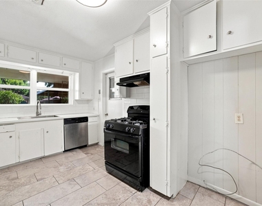 5719 Turtle Creek Road - Photo Thumbnail 20