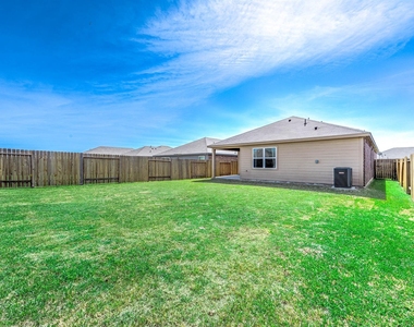 22402 Kennons Way - Photo Thumbnail 21