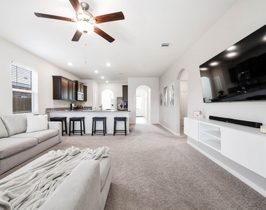 22402 Kennons Way - Photo Thumbnail 10