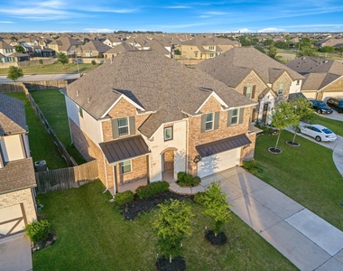 3519 Sunburst Court - Photo Thumbnail 4