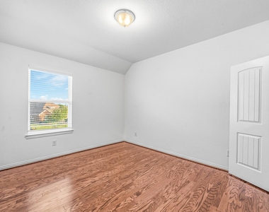 3519 Sunburst Court - Photo Thumbnail 25