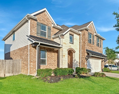 3519 Sunburst Court - Photo Thumbnail 5