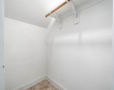 3519 Sunburst Court - Photo Thumbnail 9