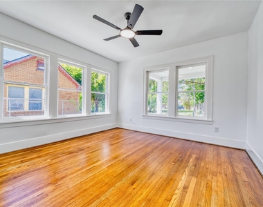 1569 Elliott Street - Photo Thumbnail 33