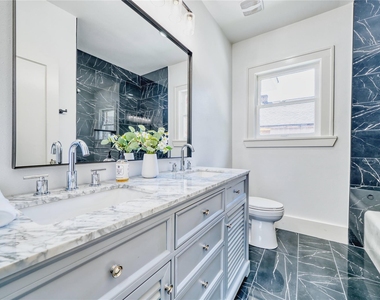 1569 Elliott Street - Photo Thumbnail 31