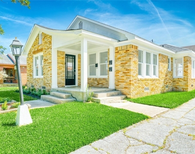 1569 Elliott Street - Photo Thumbnail 3