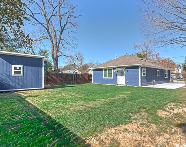 910 King Street - Photo Thumbnail 30