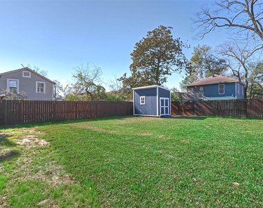 910 King Street - Photo Thumbnail 31