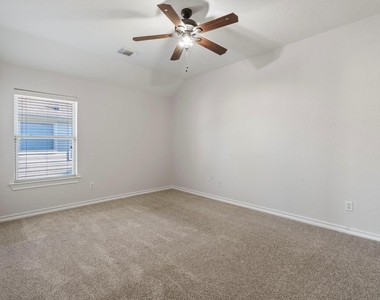 3323 Legends Mist Drive - Photo Thumbnail 19