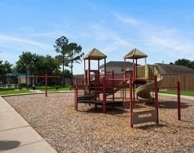 19130 Yaupon Ranch Drive - Photo Thumbnail 37