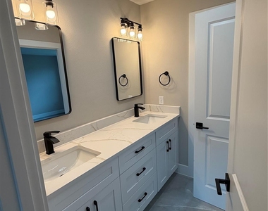 2619 Piemonte Ave - Photo Thumbnail 25