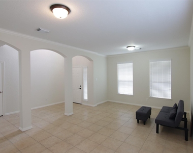 4606 Autumn Village Court - Photo Thumbnail 4