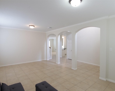 4606 Autumn Village Court - Photo Thumbnail 2