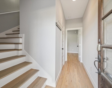 1544 W 23rd Street - Photo Thumbnail 4