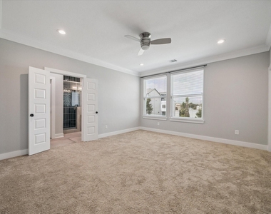 1544 W 23rd Street - Photo Thumbnail 10