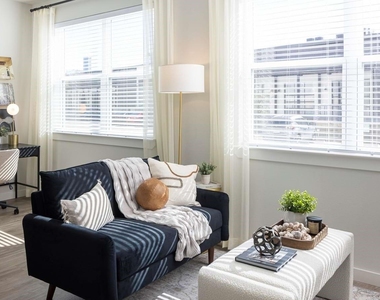 1505 Oliver Street - Photo Thumbnail 1