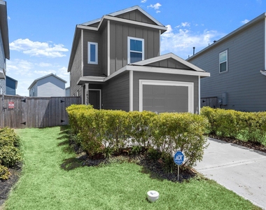 18323 Palazzo Romano Lane - Photo Thumbnail 25